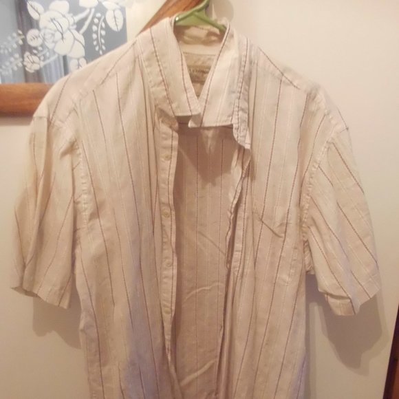Button down casual short sleeved shirt-size Large-Arrow - Picture 1 of 1